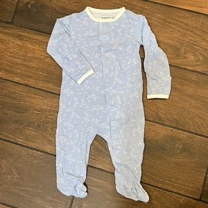 Magnetic me sleeper. Size 0-3 months.